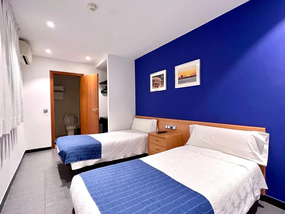 Hostal Apolo Barcelona Spain