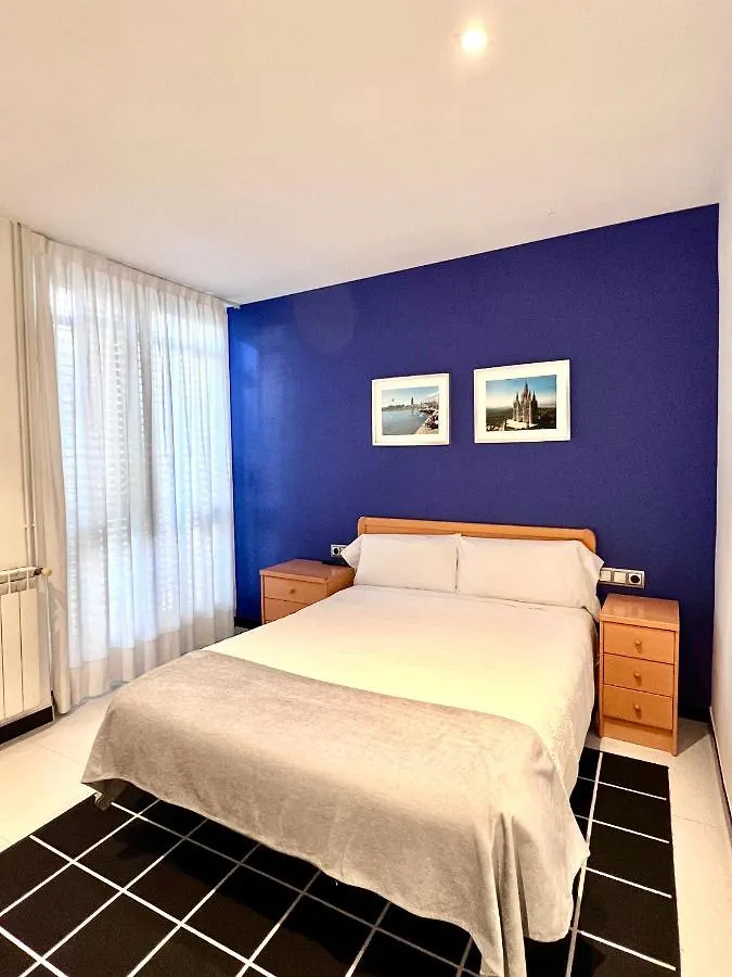Hostal Apolo Barcelona 2*,  Spain