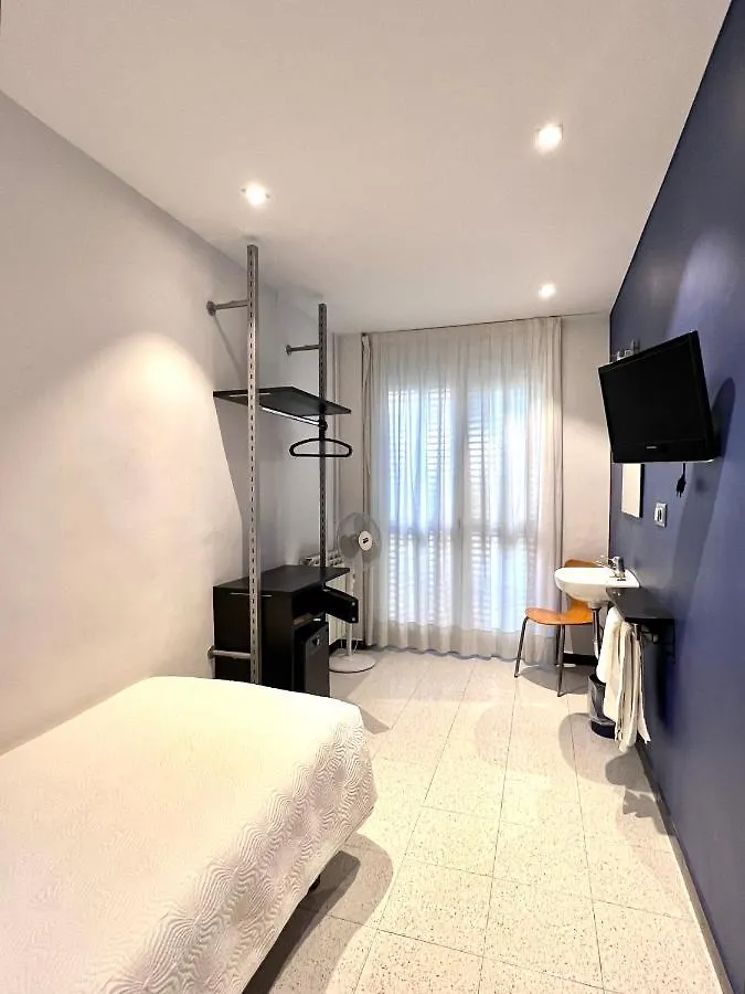 Hostal Apolo Barcelona